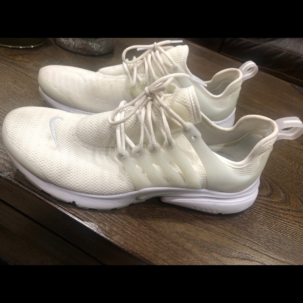 Nike Prestos